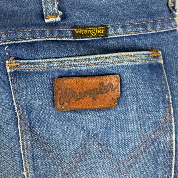 VTG Wrangler Jeans Mens 36x32 Blue 70s Boot Cut 945 DEN No Fault Faded Denim USA - Picture 6 of 7